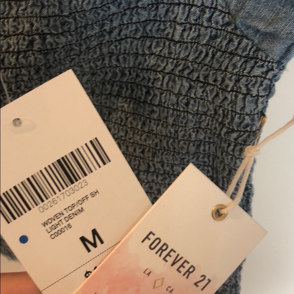 Forever 21 Ruffle crop - Picture 5 of 5
